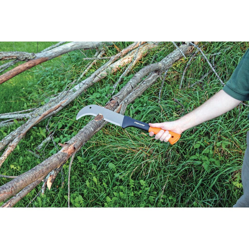Fiskars Brush Axe with 10" Curved Blade and Safety Sheath, 19" Handle Machete for Cutting Tree Branches, Ideal for Camping, Hunting, and Bushcraft, Yard Work & Garden Tools, Black/Orange