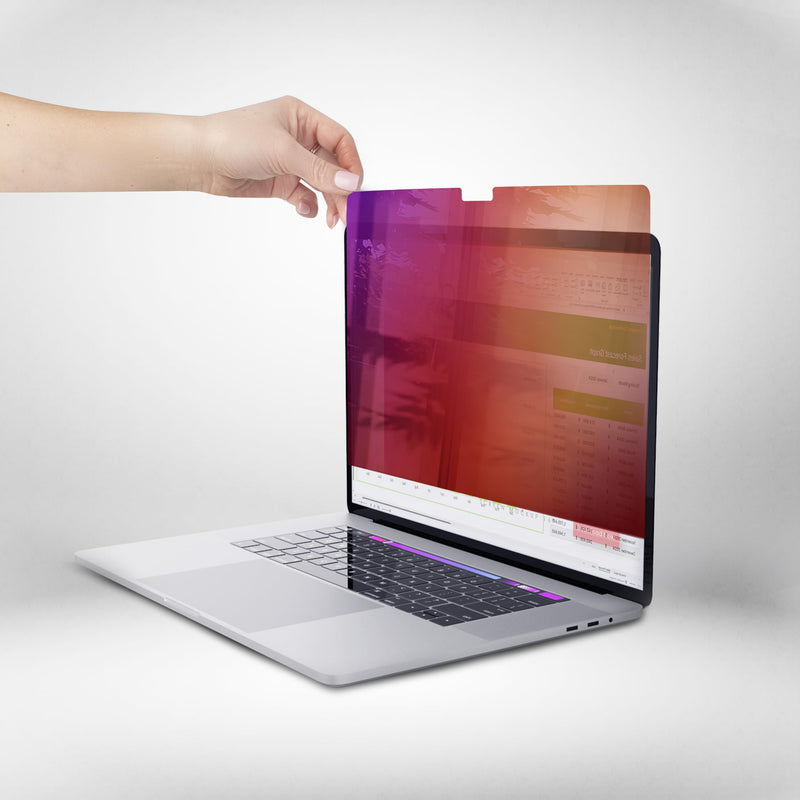 StarTech.com 14in MacBook Pro 21/23 Privacy Screen, Double-Sided Gold Filter w/Enhanced Privacy, Security Shield, +/- 30 Deg. 14" MacBook Pro M1/M2/M3