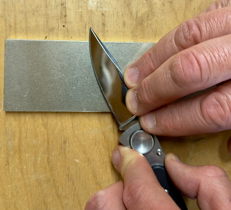 Diamond Machining Technology (DMT) D6EF Dia-Sharp 2-Sided Diamond Sharpening Stone Bench Plane, Fine/Coarse, 6 Inch, Gray