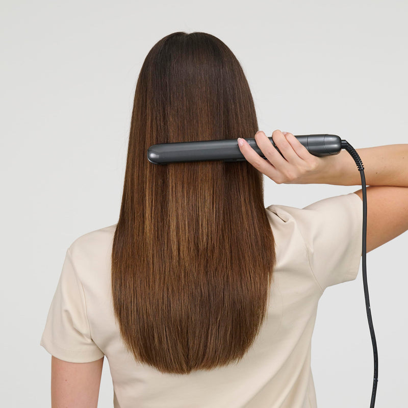BaByliss Titanium Shine Hair Straighteners - Titanium-Ceramic Smooth-Glide Technology, 5 Heat Settings 150-230°C, Worldwide use, Metallic Grey, ST620U NEW