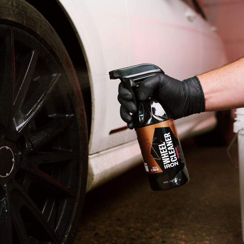 GYEON Iron Wheel Cleaner Redefined – Acid-Free Gel Formula for Brake Dust & Iron Removal – Safe on All Wheel Finishes and Rim Types – Professional Grade Wheel Cleaning Spray 500ml