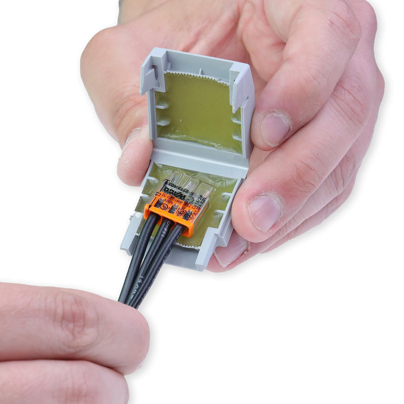 207-1331 | WAGO Gelbox for 221 and 2773 Series connectors | Moisture Protection | IPX8-certified | 12 AWG | Gray, Label-Free housing | Small | [Box of 4 Pieces] Box