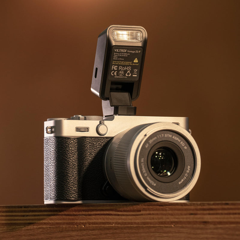 VILTROX Vintage Z2 TTL Foldable Mini Camera Flash for Fujifilm | 700 Full Power Flashes, 2s Recycle, USB-C Charging Mini Speedlite GN6 with 5 Levels (Z2-F)