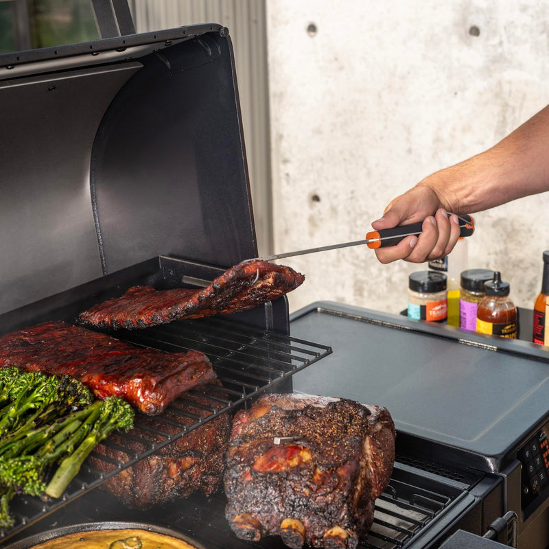 Traeger Grills BAC792 Stainless Steel BBQ Pig Tail Food Flipper Grill Accessory (2025 Model) Black