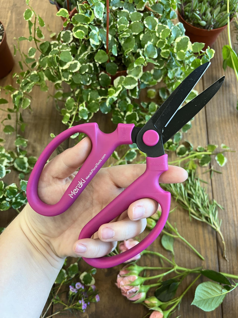Garden Pruning Scissors Carbon Steel Blades 7.6 Inch Bougainvillea - Hot Pink 7.6 inch Hot Pink