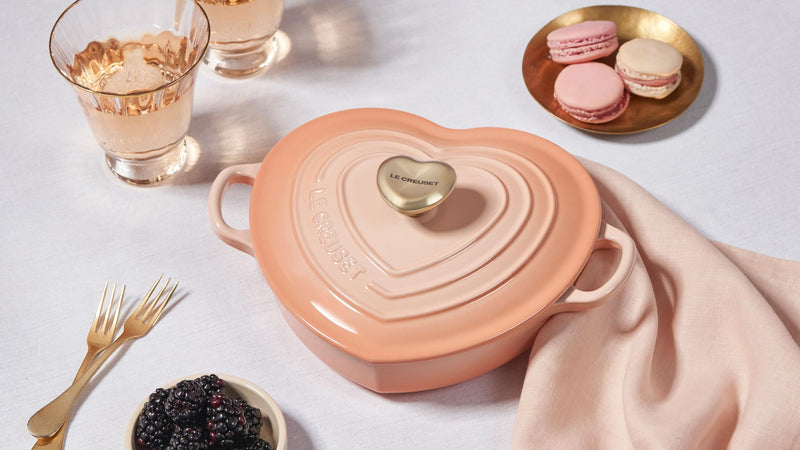 Le Creuset Figural Heart Knob, Large, 45mm, Light Gold