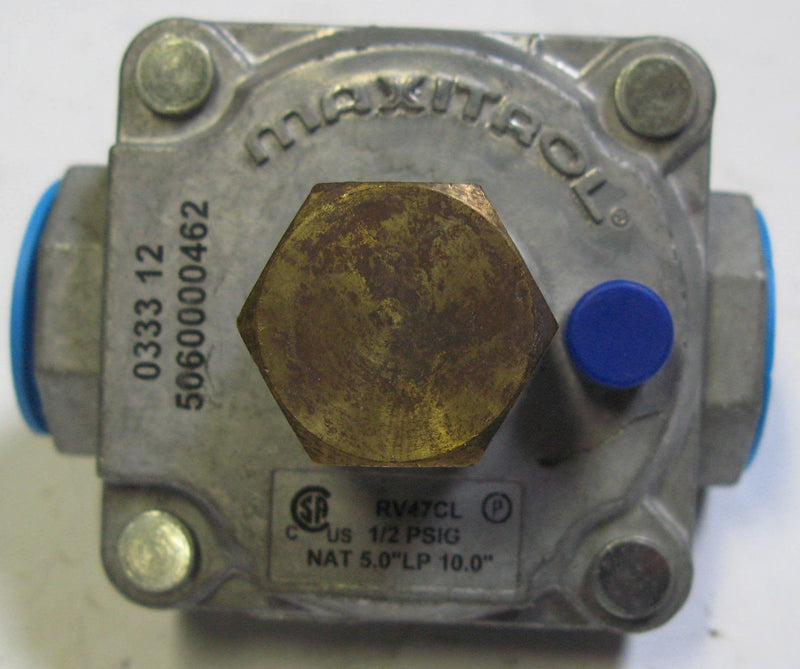 Maxitrol Co. RV47CL12 1/2" 1/2 PSIG Poppet Regulator