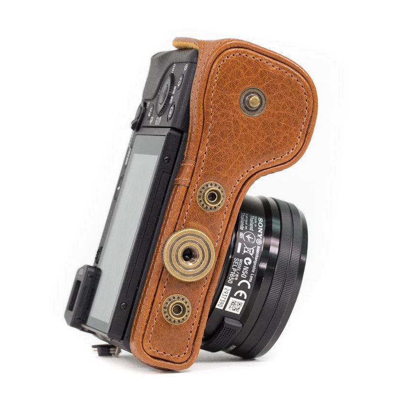 MegaGear MG560 "Ever Ready" Genuine Leather Camera Case, Bag for Sony Alpha A6000 , A6300 with 16-50mm (Light Brown) One Size Light Brown