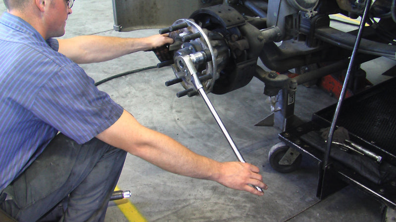Lisle 28950 Truck Wheel Stud Installer One Size