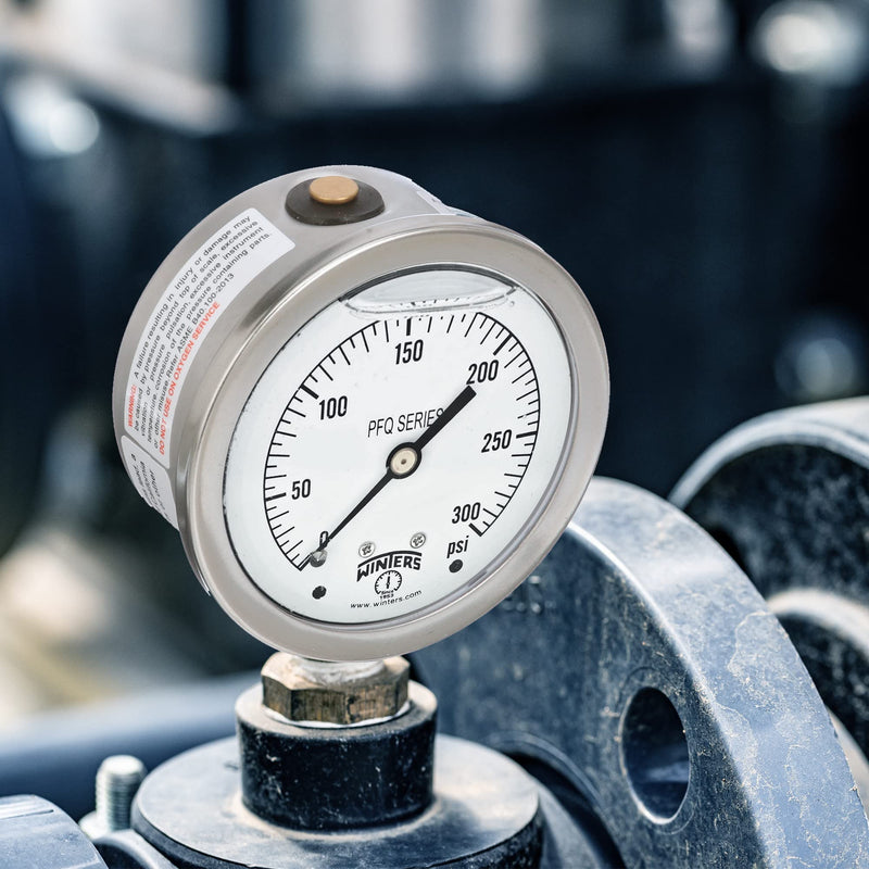 Winters 2-1/2" Dial Size, Liquid Filled Industrial Pressure Gauge, Brass Internals, 304 Stainless Steel Case, Single Scale 0-300 psi, 1.5% Acc, 1/4" NPT Bottom Mount, Glycerin Filled Pressure Gauge 0/300 PSI