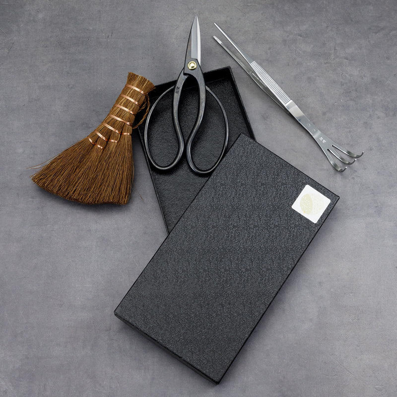 Wazakura Japanese Bonsai Garden 3PCS Tool Starter Kit, Made in Japan, Traditional Bonsai Scissors, Stainless Tweezers with Rake, Chinese Broom. Beginner Set wit Tweezers, Shears and Brush 3PCS Bonsai Set with Bonsai Scissors