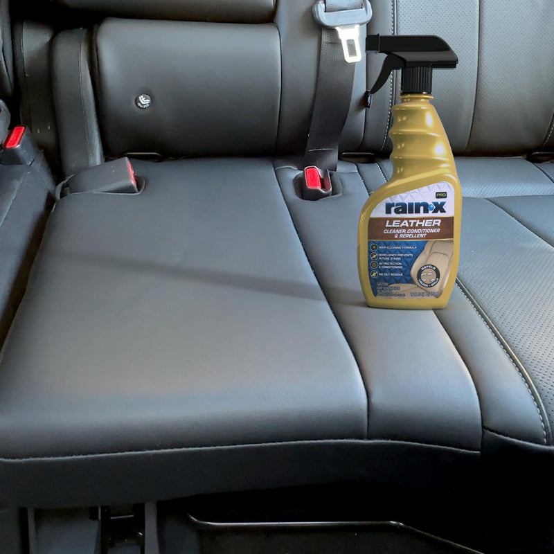 Rain-X 620236SRP Leather Cleaner Conditioner & Repellent for Car Interiors, Cleans + Repels while Moisturizing, Restores Leather to Natural, Fresh Scent without Residue 16 Fl Oz. 16 Fl Oz (Pack of 1)