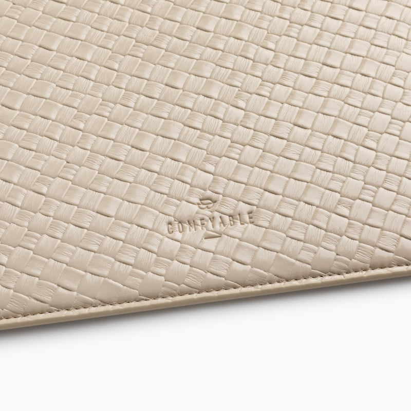 Comfyable 13 Inch Woven-Look Laptop Sleeve, Compatible with 13" MacBook Air M5 2026, MacBook Neo & MacBook Pro M2 2022, Slim Faux Leather Computer Case, Beige For 13" MacBook Pro & Air & Neo