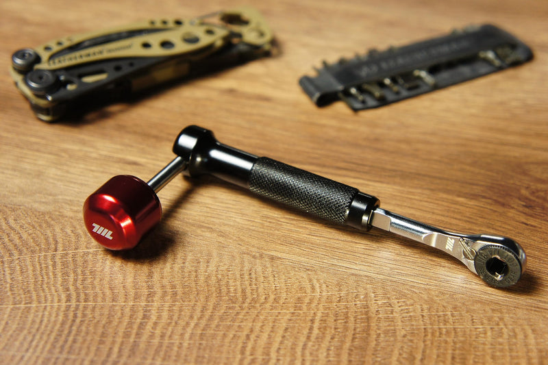 711L Lollipop Bit Driver - Pocket EDC Screwdriver with Retractable Lever for Extra Torque - Interchangeable 1/4" Hex Bit Driver (Aluminum Black) Aluminum Black Red