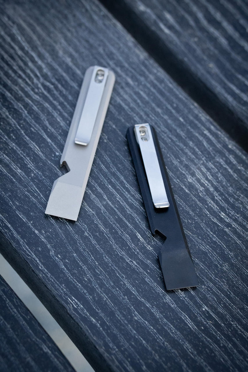 DAILYCARRYCO. SlimPry 2.0 Ultimate Slim Mini Everyday Carry PryBar Simple Keychain Carry Pry Tool Lightweight Sleek KeyChain Bead Blasted Titanium