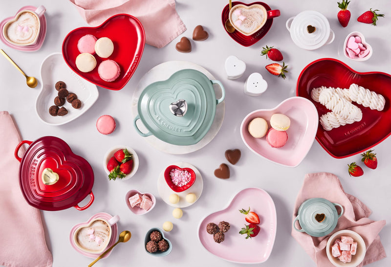 Le Creuset Figural Heart Knob, Large, 45mm, Light Gold