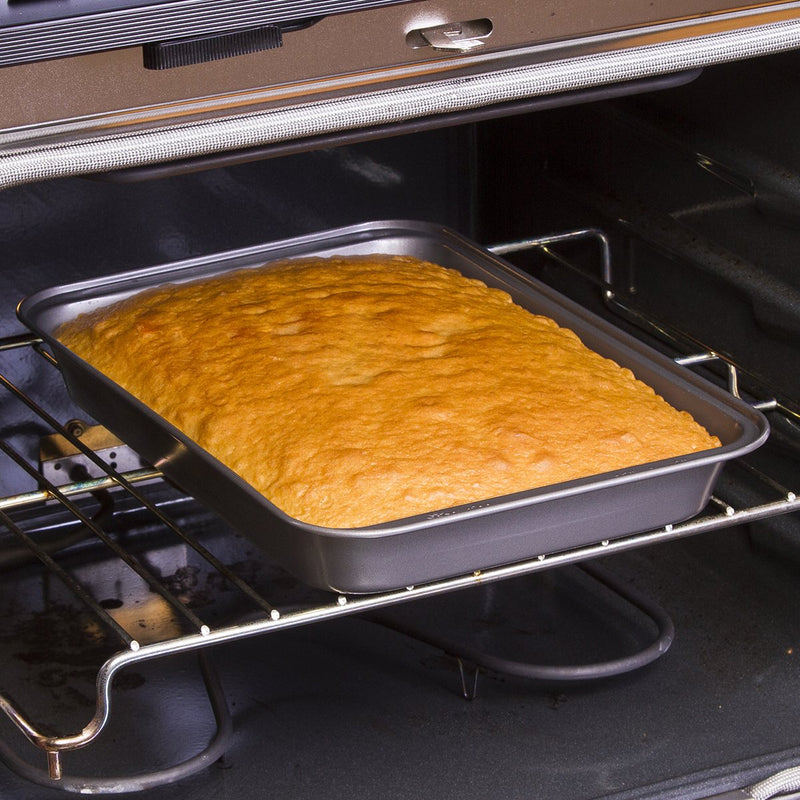 Ecolution Bakeins Lasagna and Roasting Pan – PFOA, BPA, and PTFE Free Non-Stick Coating – Heavy Duty Carbon Steel – Dishwasher Safe – Gray – 14.5” x 10.375” x 1.9375”