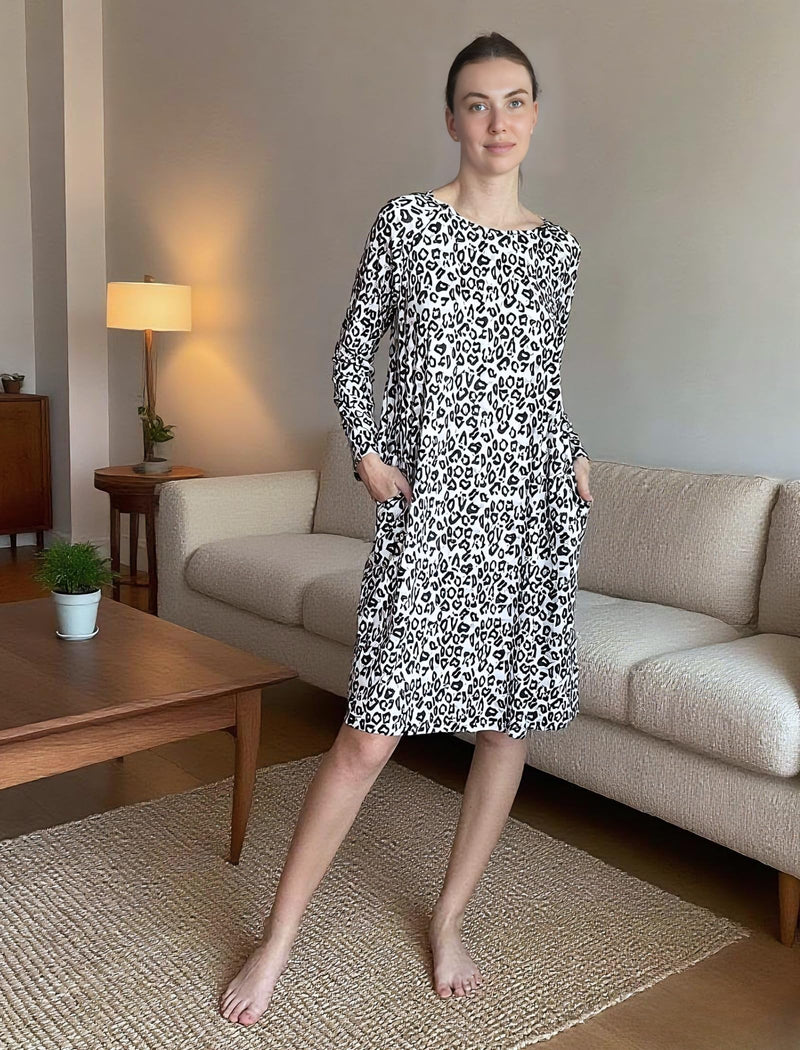 Deyeek Open Back Hospital Gowns for Women Post Shoulder Surgery Tear Away Snap Chemo Port Adaptive Clothing with Pockets Leopard Large
