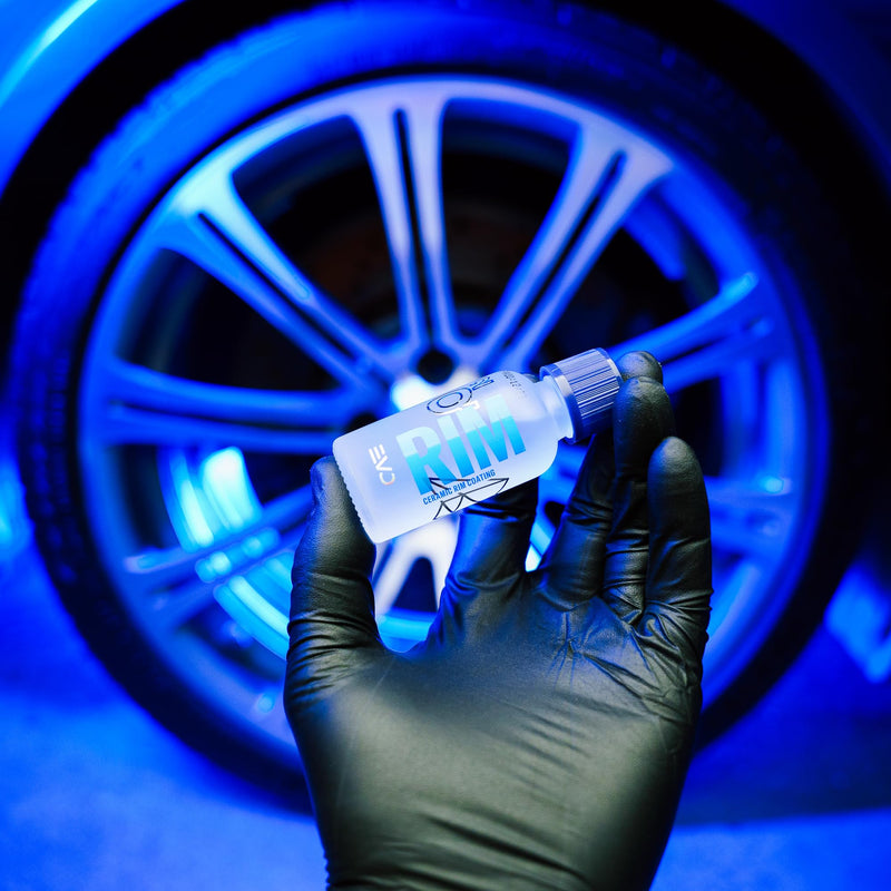 Gyeon Rim EVO 30ml - Ceramic Coating Kit for Wheels - Brake Dust and Road Contaminant Repellent - High Heat Resistant Ceramic Coating for Wheels