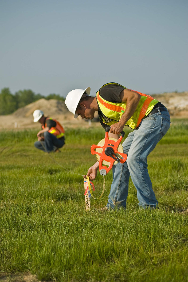 Crescent Lufkin 1/2" x 150' Hi-Viz Orange Engineer's Fiberglass Tape Measure - FE150D 45.7 m