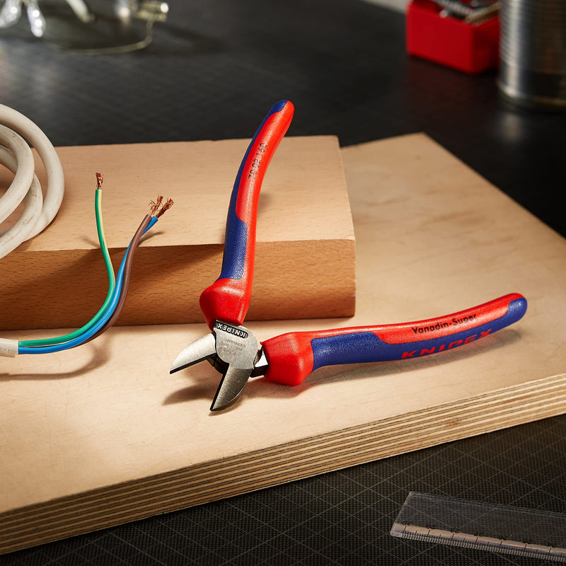 KNIPEX 70 02 160 Comfort Grip Diagonal Cutters Multi-component Grips, Blue/Red 160mm atramentized Solid