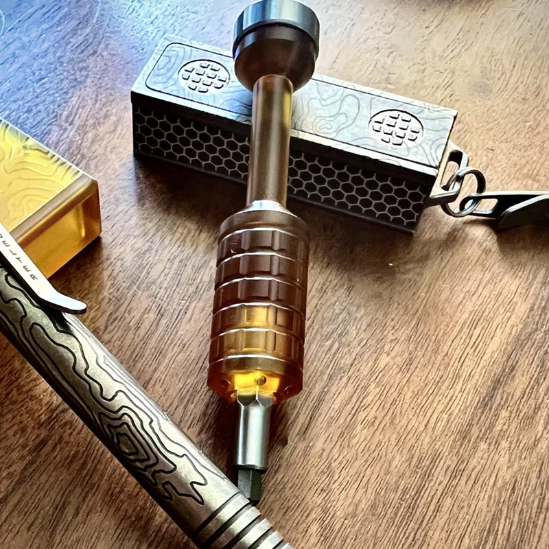 Pocket Screwdriver, EDC Palm Multitool With Spinner Toys, Ended Phillips for Gifts for Men EDC Destornillador 3", PEI