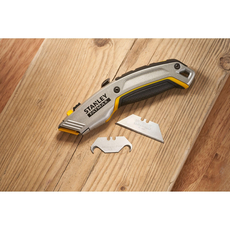 Stanley 0-10-789 2 in 1 Snap Off Knife "Xtreme", Grey