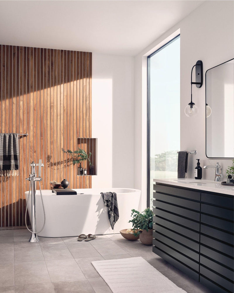 Moen YB0386CH Flara 9-Inch Single Hand -Towel Bar, Chrome