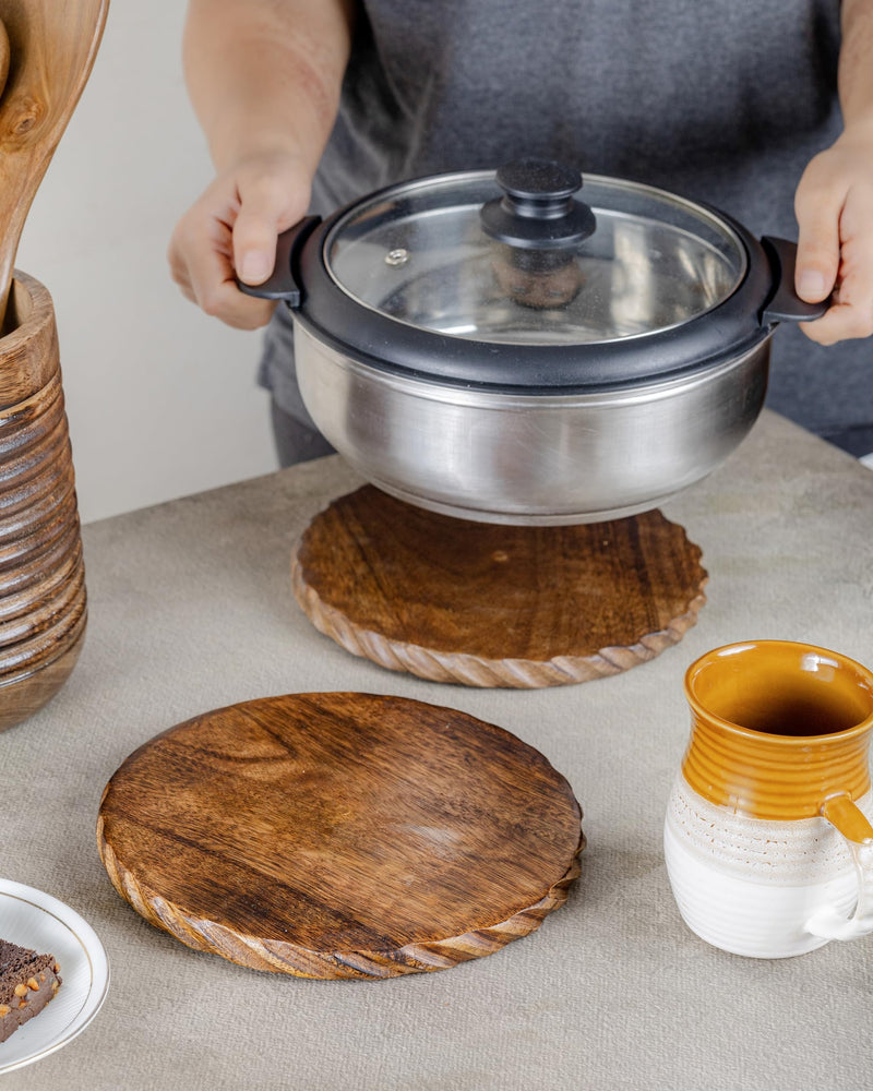 Wooden Trivets for Hot Dishes, Pots, Teapot and Pans (Set of 2) | 8'' Round Wood Dining Decorative Trivets, Kitchen Countertop Decor for Table, Christmas Thanksgiving Large Coasters Designer Edge