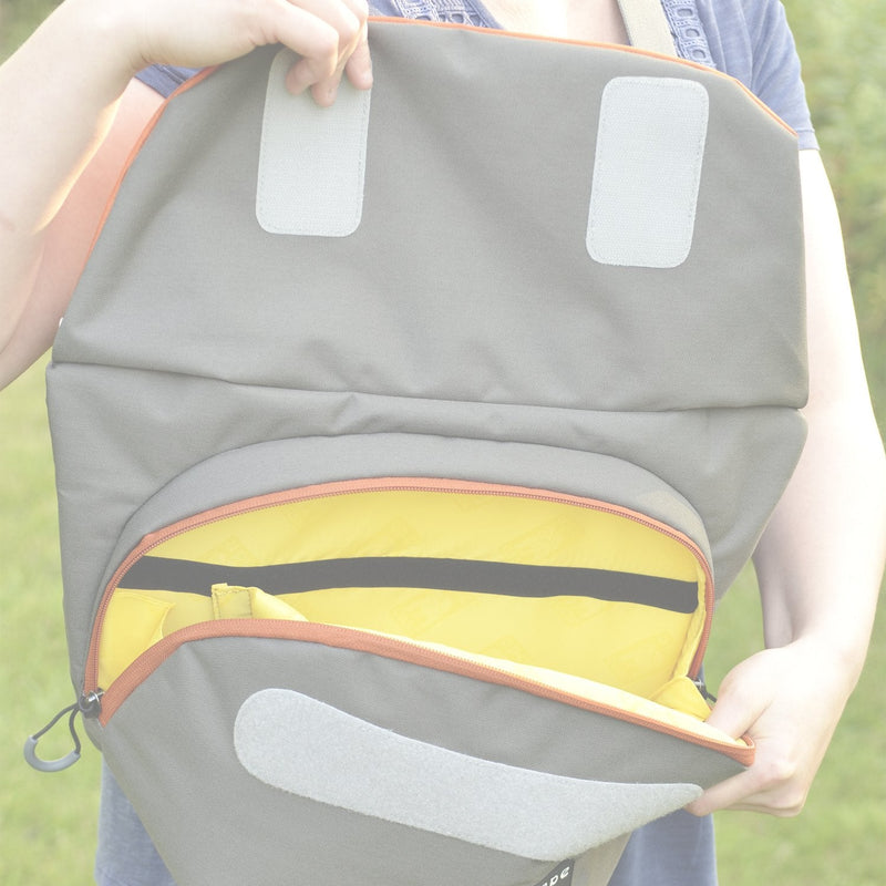 Messenger Bag, Large, Orange, Camera Insert Included, Shoulder Strap Included, Tablet Compartment (AC580OR)