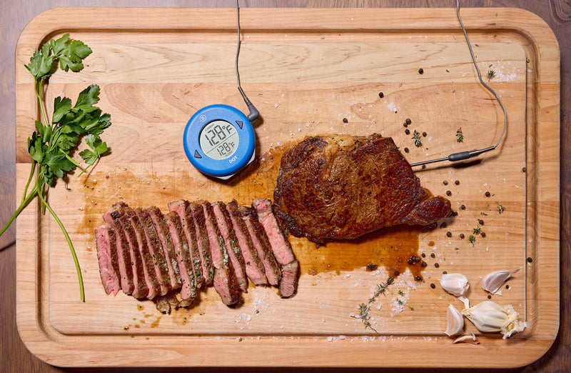 ThermoWorks DOT — Chefs’ Favorite Simple Alarm Thermometer - Cayenne Pepper Red
