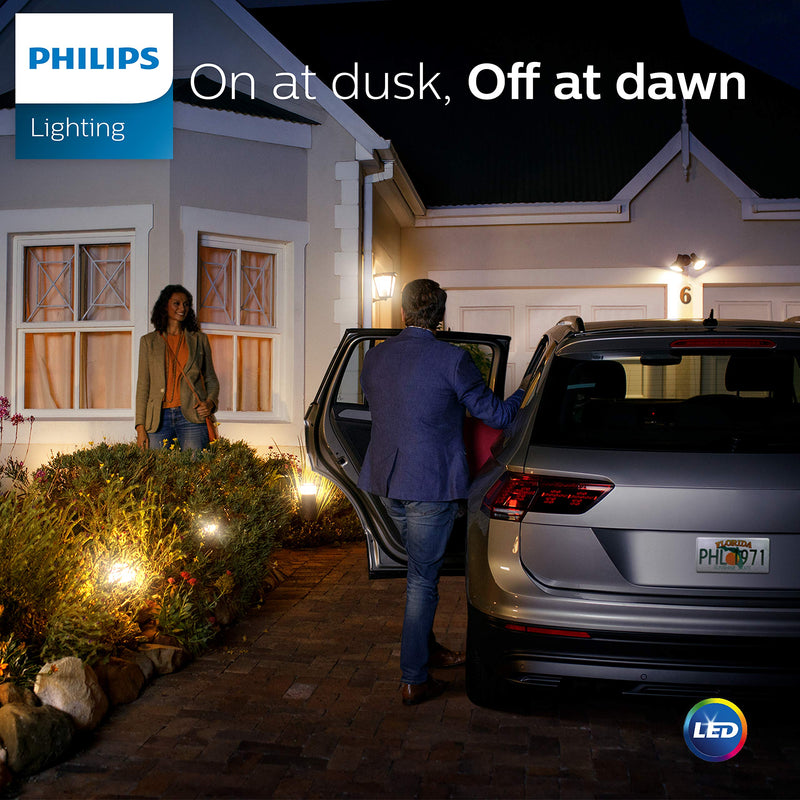 Philips LED Dusk-To-Dawn Outdoor A19 Light Bulb, Flicker-Free, 800 Lumen, Soft White Light (2700K), 8W=60W, E26 Base, 3-Pack 3 Count (Pack of 1)