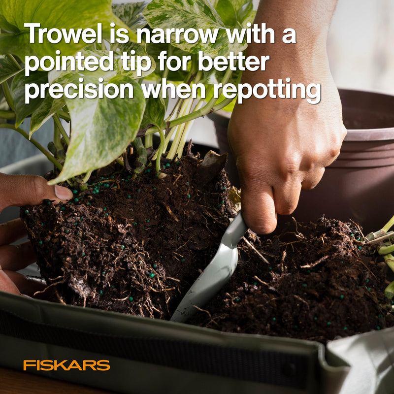 Fiskars 5-Piece Plant Cultivating Tool Set, Nesting Trowel, Soil Scoop, Cultivator, Tongs & Brush for Indoor Gardening, Stainless Steel w/Green Powder Coat Finish, Space Saving Design for Houseplants 5-Piece Set