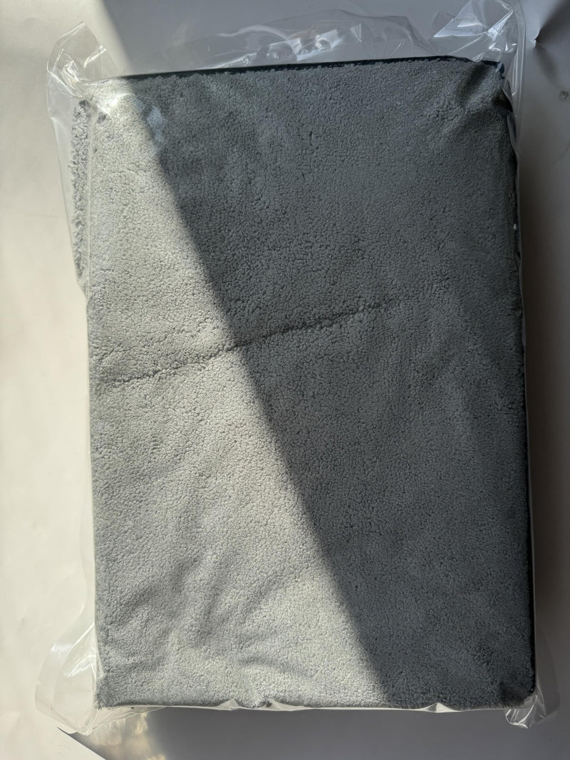Microfiber Towels Gray for Cars - 6 Pack, High & Short Pile Micro Fiber Cleaning Cloth for Car Washing Drying & Auto Detailing, Water Absorption Lint Free & Non-Streak 6 Pack (23.6" x 15.7")