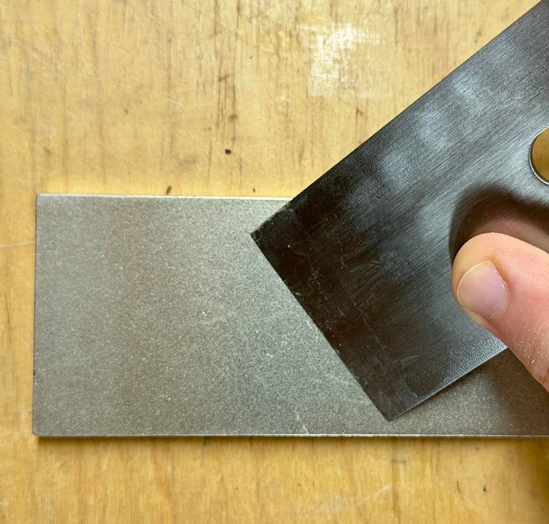 Diamond Machining Technology (DMT) D6EF Dia-Sharp 2-Sided Diamond Sharpening Stone Bench Plane, Fine/Coarse, 6 Inch, Gray