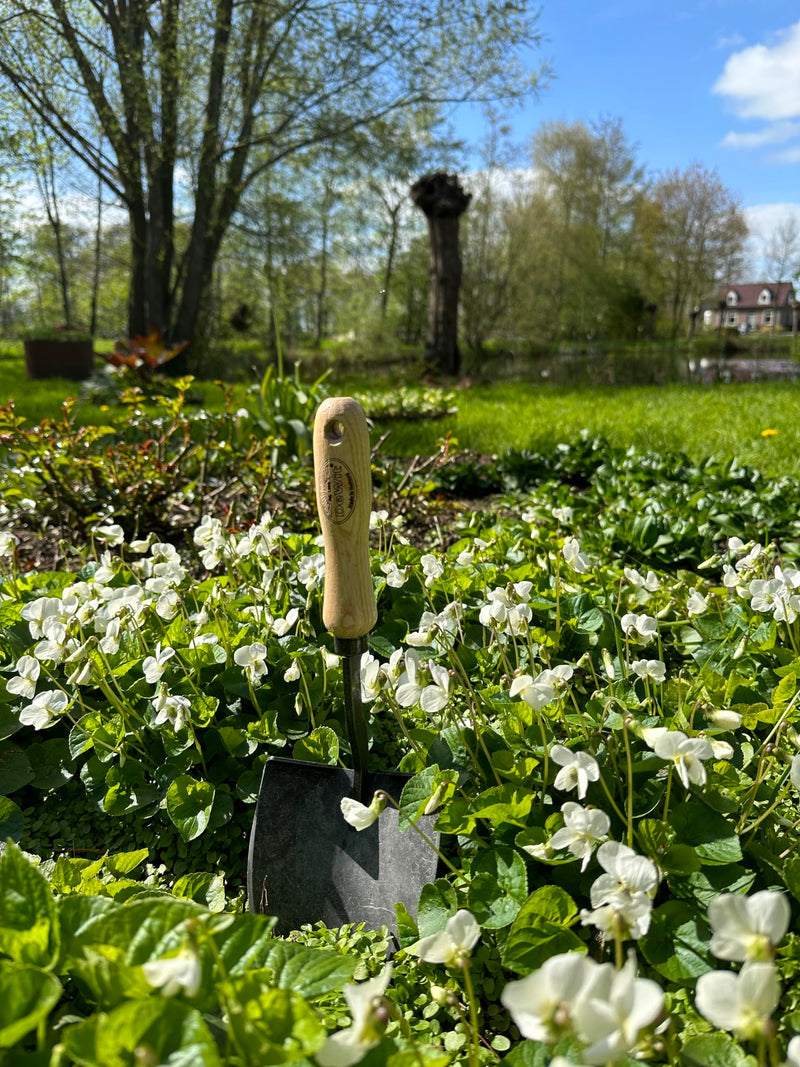 Tierra Garden Dewit WELLDONE American Mini Shovel - Short Handle