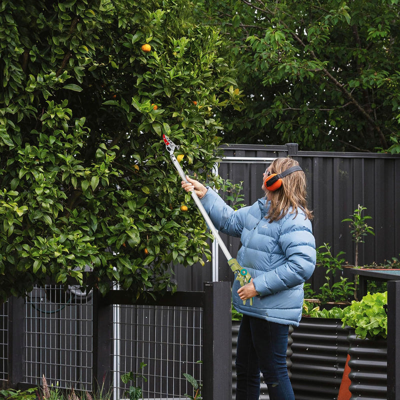 GARTOL Cut & Hold Long Reach Pole Pruner, 32 Inch Lightweight Tree Trimmer Long handle Pruner, Cuts up to 1/2 Inch, One-Hand Garden Pruning Shears for Branches Trimming, Fruit Picking