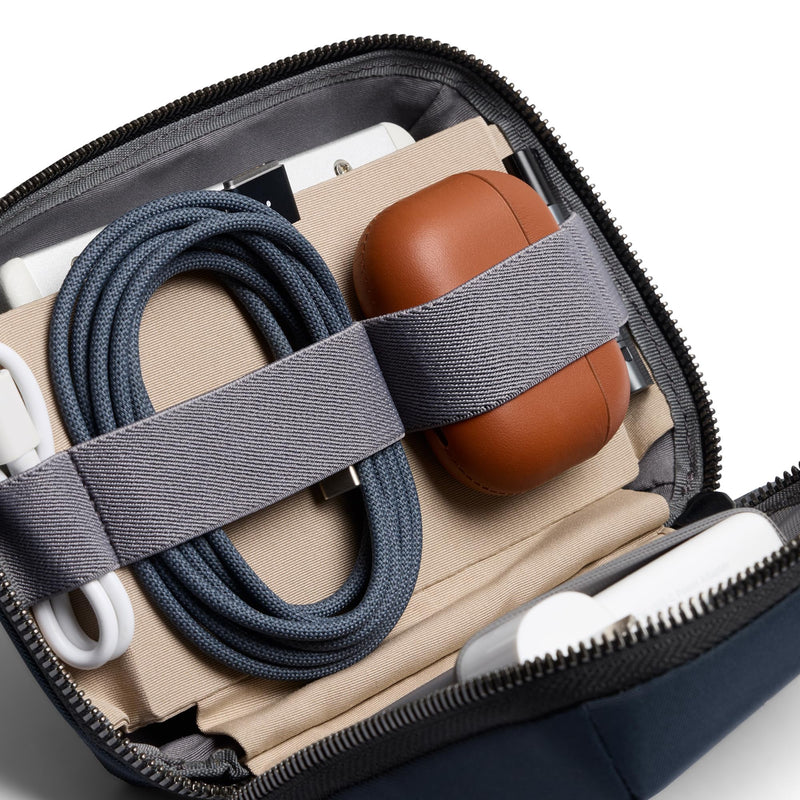 Bellroy Tech Kit Compact, Tech Accessories Organizer - Nightsky | Compact tech organizer for a charger, cables, a mouse, a power bank, USB keys and dongles