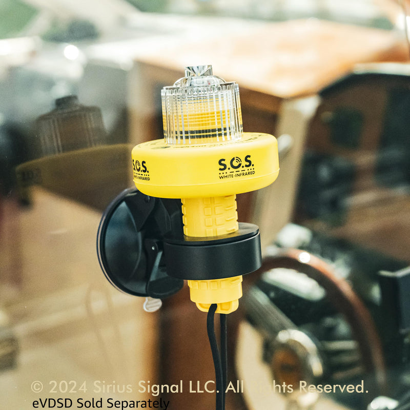 Sirius Signal CSM-1000 Display Suction Mount for Electronic Visual Distress Signal Devices - Compatible with C-1002, C-1003, C-1004
