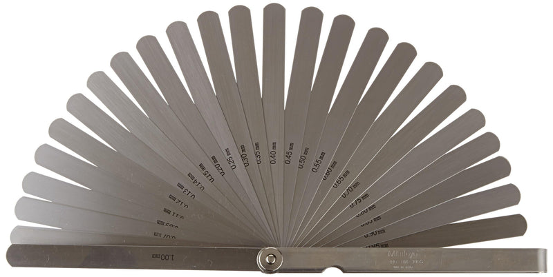 Mitutoyo 184-303S Thickness/Feeler Gage, Measuring Range 0.5-1mm, 28 Straight Leaves, 150mm Long, Ideal for Precision Gap and Clearance Measurements in Mechanical, Engineering Applications | 150mm