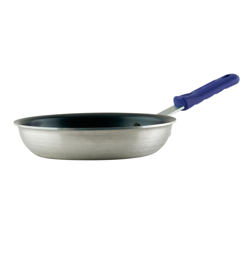 Winco AFPI-8NH, 8-Inch Induction Ready Aluminum Fry Pan with Non-Stick Coating, Frying Pan with Silicone Sleeve 8"