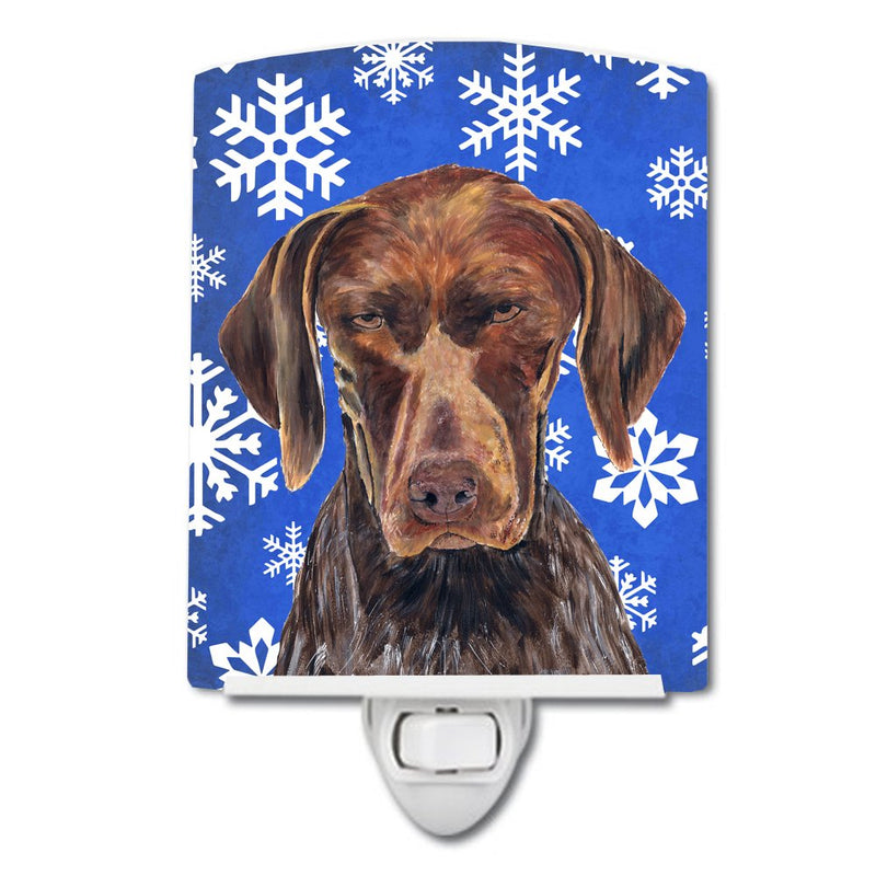 Caroline's Treasures SC9395CNL German Shorthaired Pointer Winter Snowflakes Holiday Ceramic Night Light Compact, UL-Certified, Ideal for Bedroom, Bathroom, Nursery, Hallway, Kitchen, 6x4x3, Multicolo