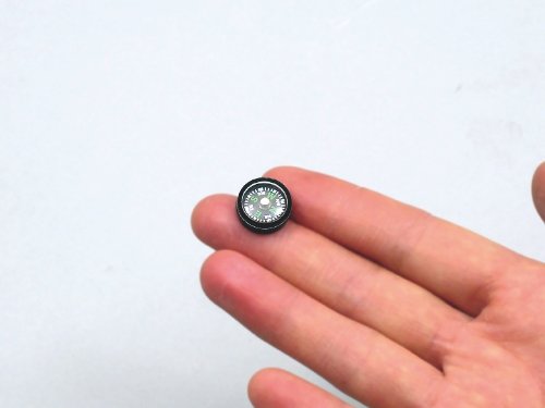 Small Black Magnetic Compass 15mm - Classroom Pack of 10 - LeoForward Australia
