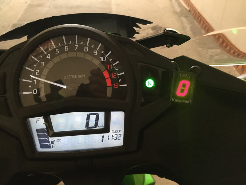  [AUSTRALIA] - Idea Waterproof Motorcycle Gear Indicator Plug & Play LED Display for Kawasaki (Red) Red