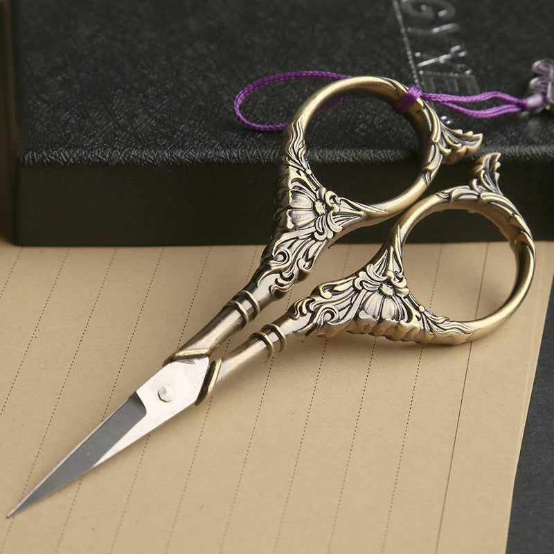  [AUSTRALIA] - Embroidery Scissors, Sewing Scissor Sharp Tip Stainless Steel, Vintage European Design Scissors with Tassel,Thimble, DIY Tools Dressmaker Shears for Fabric, Embroidery, Needlework (Green patina)