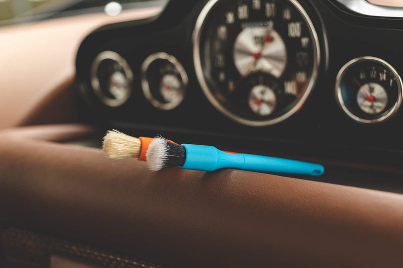  [AUSTRALIA] - DETAIL FACTORY (2-Pack Mini Detailing Brush Combo Kit with One Boar's Hair Brush + One Fine Detailing Brush [The Rag Company Special Edition] Mini ORANGE and BLUE