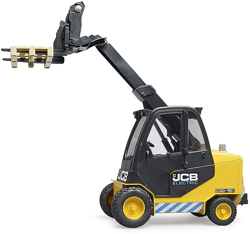  [AUSTRALIA] - Bruder - JCB Teletruk with Pallet (02512) - For Ages (4) and Up - Compatible with bworld Figures