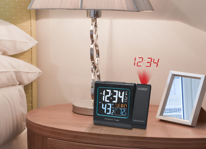  [AUSTRALIA] - La Crosse Technology 616-146 Color Projection Alarm Clock with Outdoor temperature & Charging USB port
