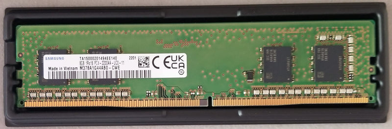  [AUSTRALIA] - Samsung M378A1G44AB0-CWE 8GB DDR4 3200MHz PC4-25600 1.2V 1Rx16 288-Pin UDIMM Desktop RAM Memory Module