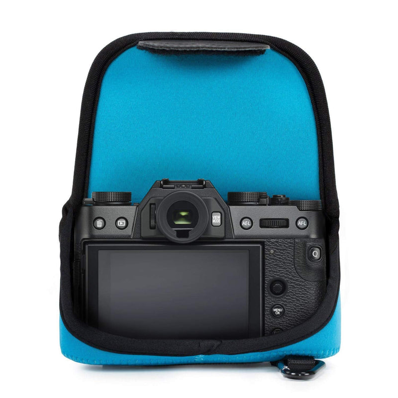  [AUSTRALIA] - MegaGear MG580 Ultra Light Neoprene Camera Case compatible with Fujifilm X-T30, X-T20, X-T10 (16-50mm/18-55mm Lenses), X Series X10, X20 - Blue